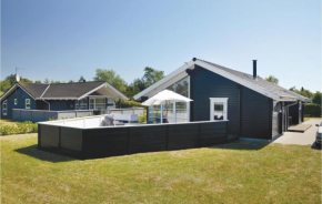 3 Bedroom Cozy Home In Hemmet